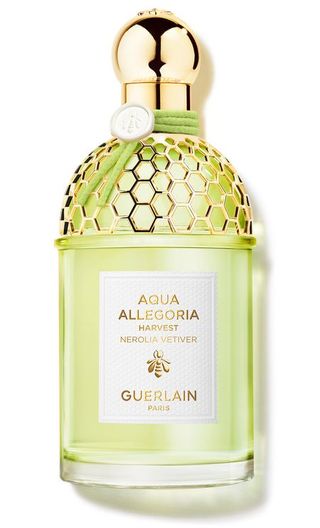 Nerolia Vetiver Harvest