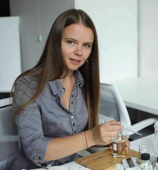 Polina Kazakova