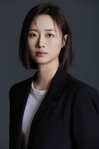 Shin Eun Young
