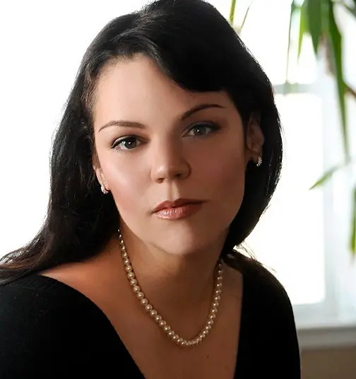 Charna Ethier