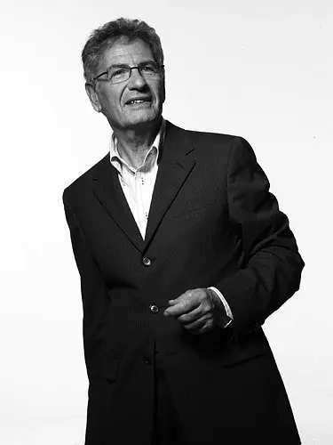 Max Gavarry