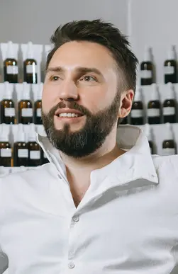 Yan Froloff